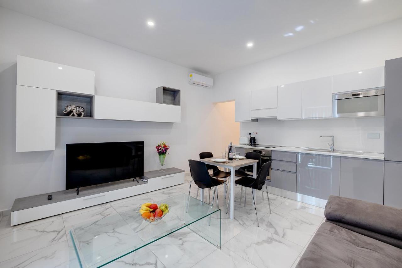 Modern 1Br Apartment, Central Location 斯利马 外观 照片
