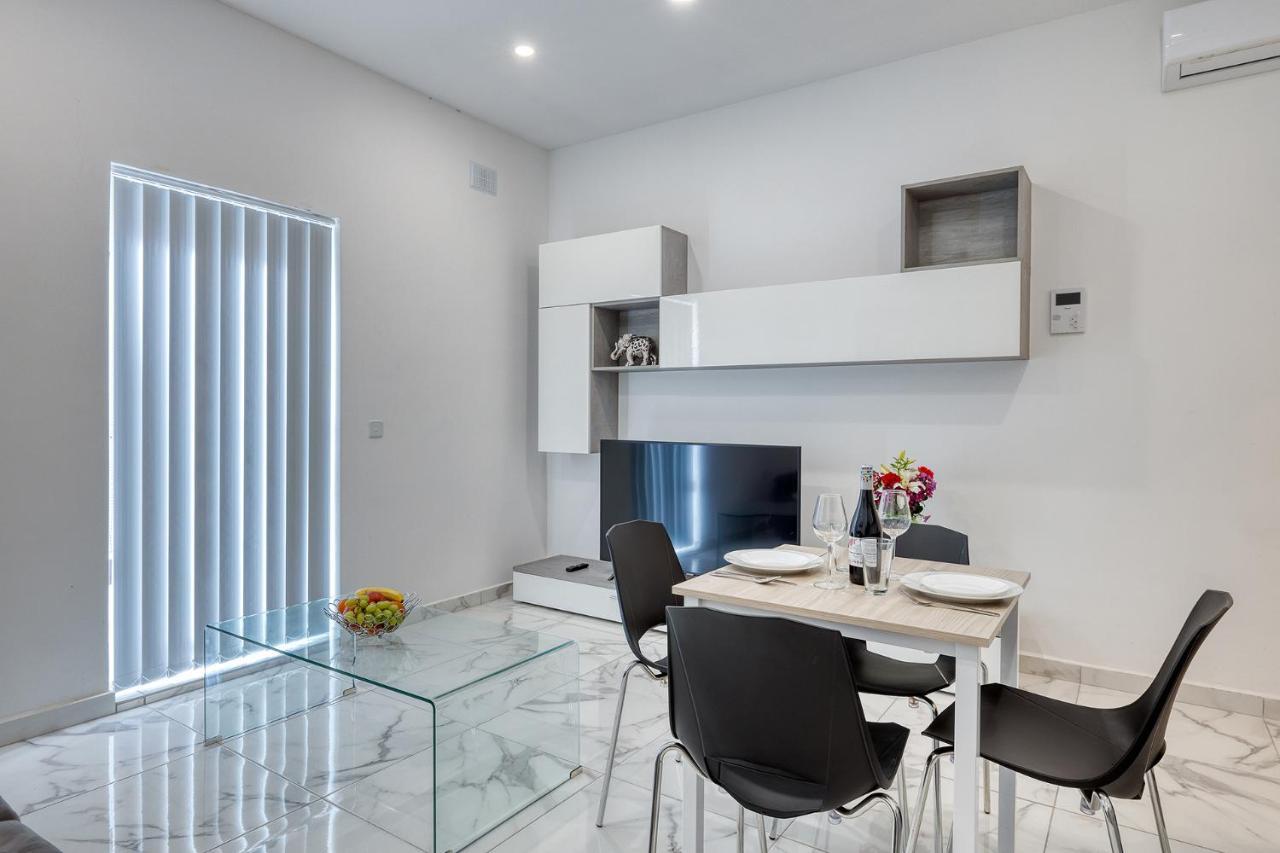 Modern 1Br Apartment, Central Location 斯利马 外观 照片